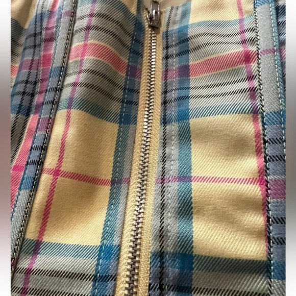 MORE TO COME SET - Picture 6 of 9